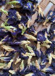 WHOLE BUTTERFLY PEA FLOWERS Infusión | Organic Blue Healer*