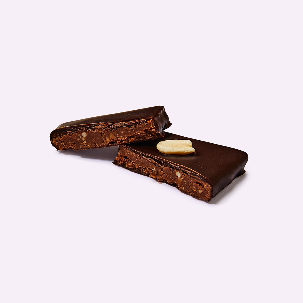 Snack de chocolate Chakra de mantequilla de cacahuete y sal ahumada